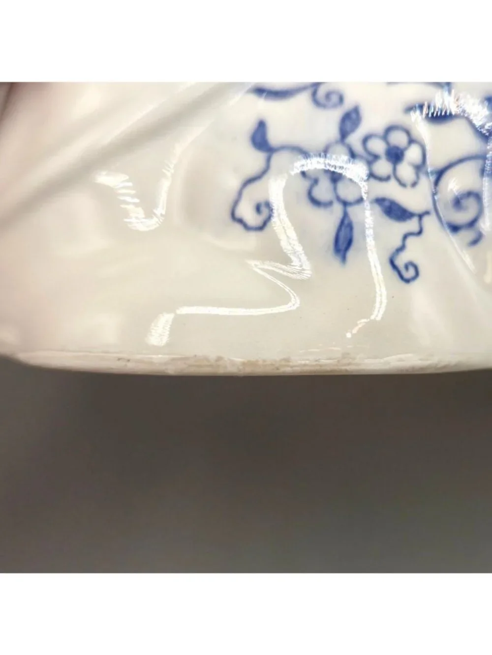 Vintage Art Line Japan Blue Onion Cow Butter Dish Covered Ceramic